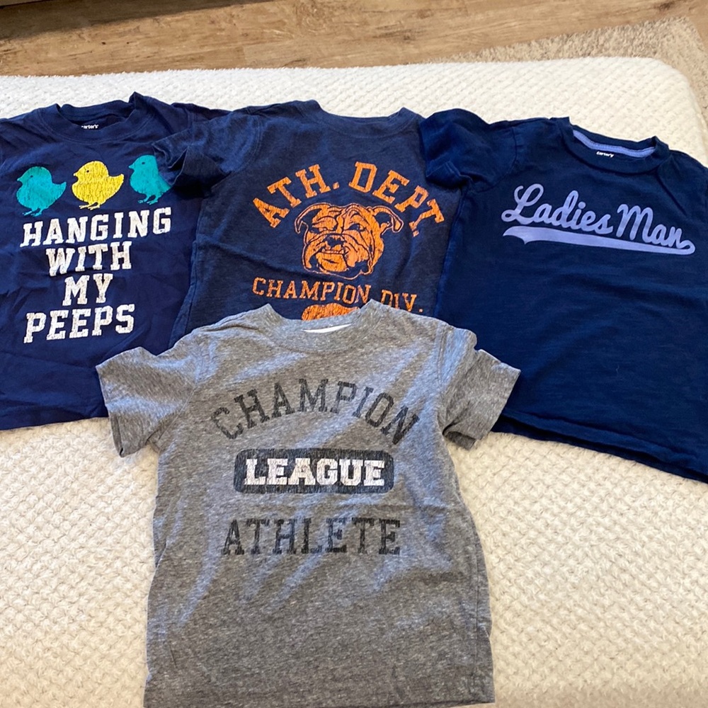 Carters set of 4 t-shirts size 3T